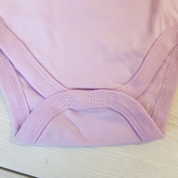 Disney baby Minnie Mouse lavender purple onesie size 12 mo NWT - Picture 2 of 12